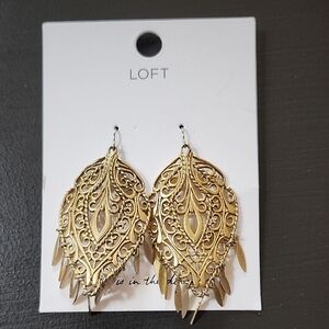 NWT LOFT Gold toned Ornate Teardrop Earrings